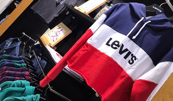 LEVI'S